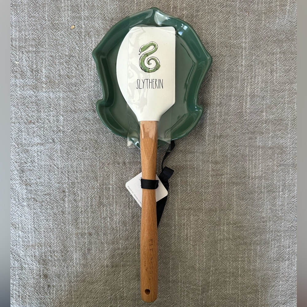 Rae Dunn Harry Potter spatula set